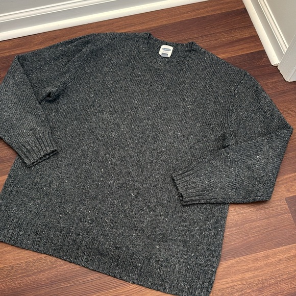 Old Navy gray sweater - Picture 5 of 5